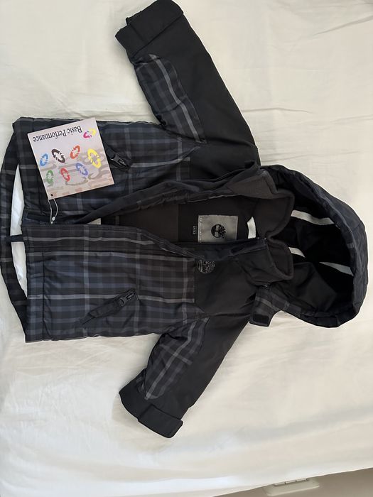 Vand haine baiat marimea 68 noi cu eticheta