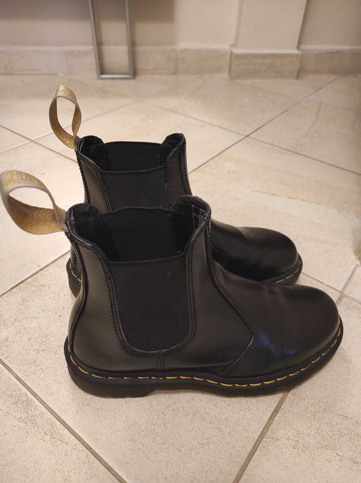 Dr Martens Chelsea Boots 39