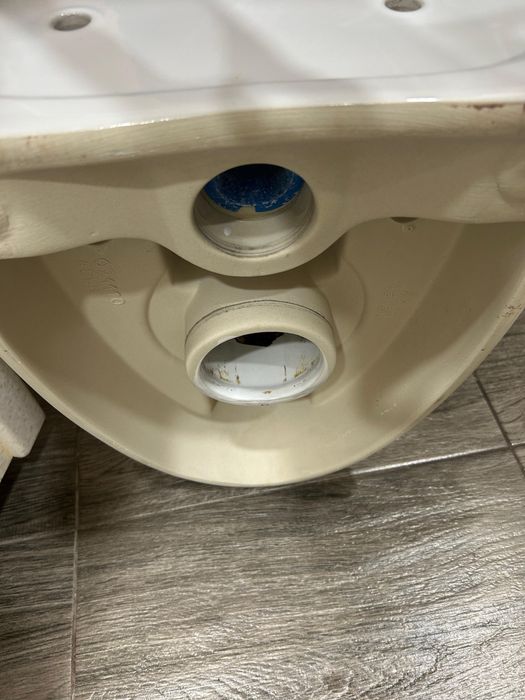 Подвесной унитаз