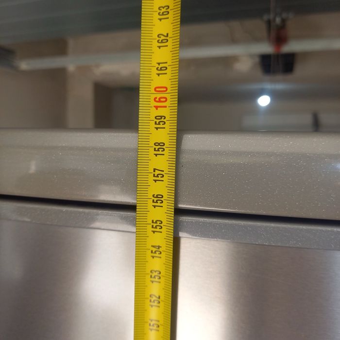 Хладилник с камера АЕG