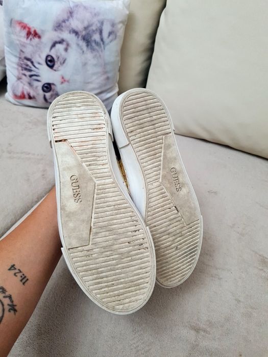 Tenisi guess originali