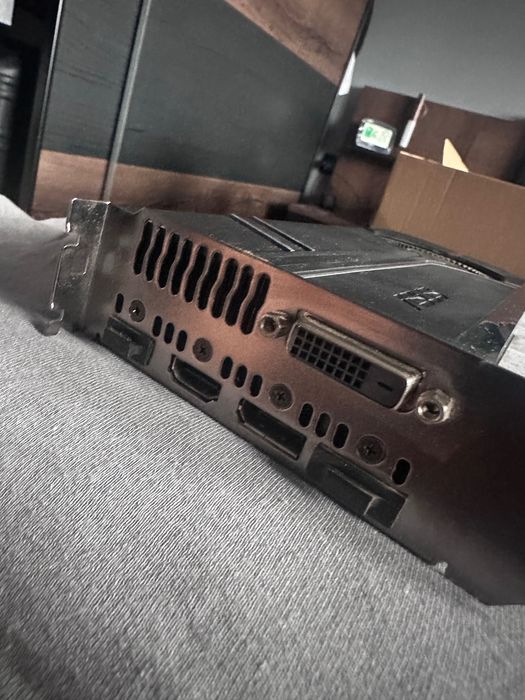 Видео карта Geforce 1070 8gb