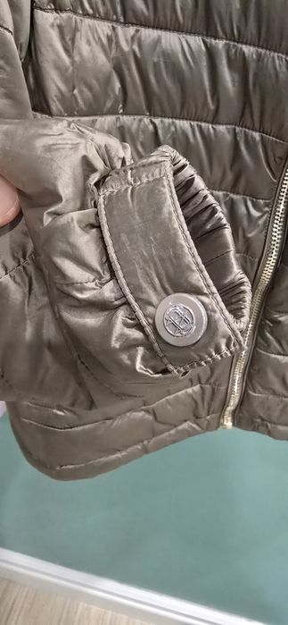 Продам куртку демисезрнную
