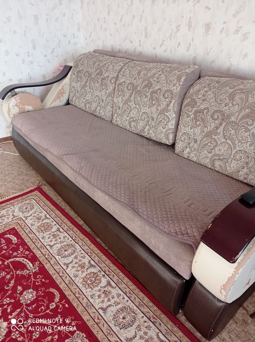 Диван выдвижной б у