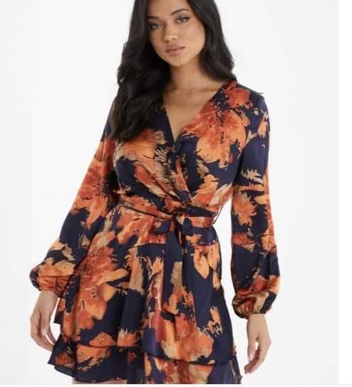 Рокля размер S-M/ ЕU 38 сатенена