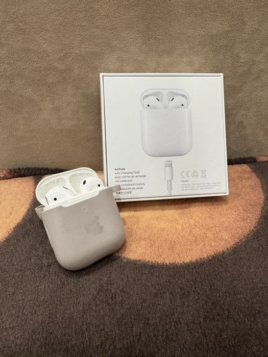 Наушники Airpods