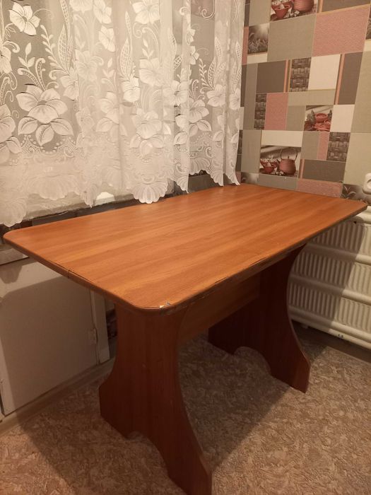 Кухонный стол   в хор сост