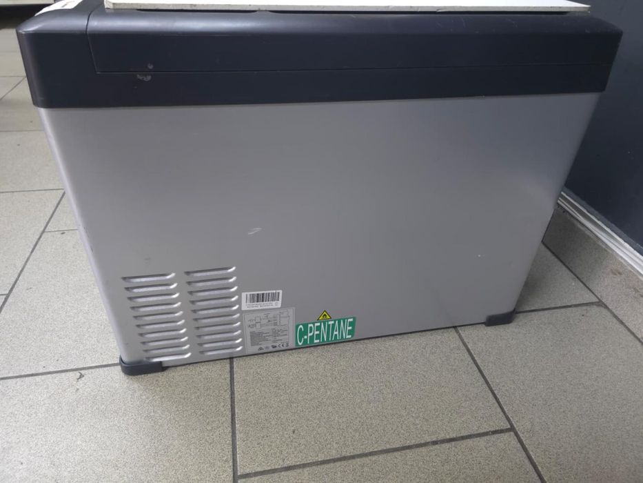 Frigider Auto cu Compresor, functie Congelare -20?, 40 litri, -P-