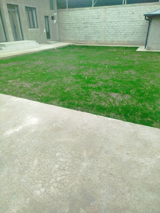 Участка сотилади