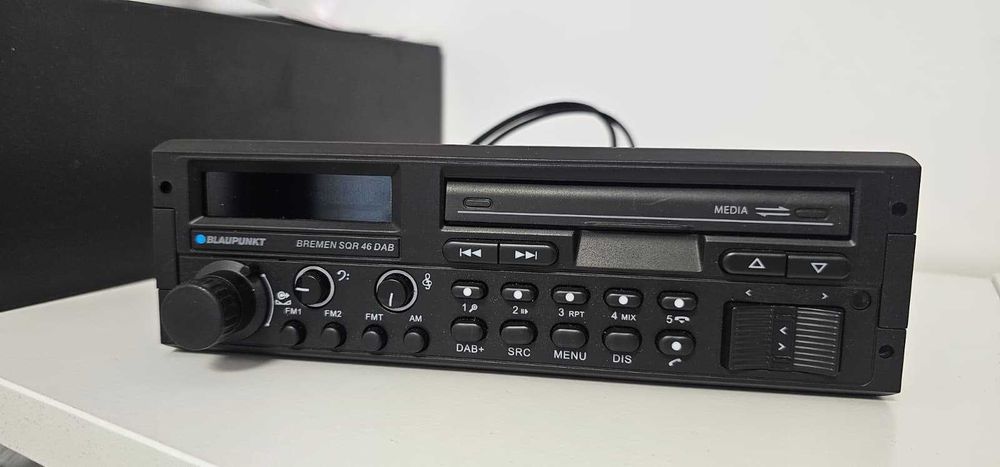 Blaupunkt Bremen SQR 46 DAB, player auto ca nou