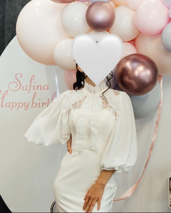 Белое нарядное  платье