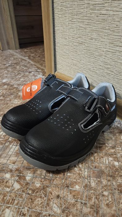 СпецОбувь, рабочие ботинки