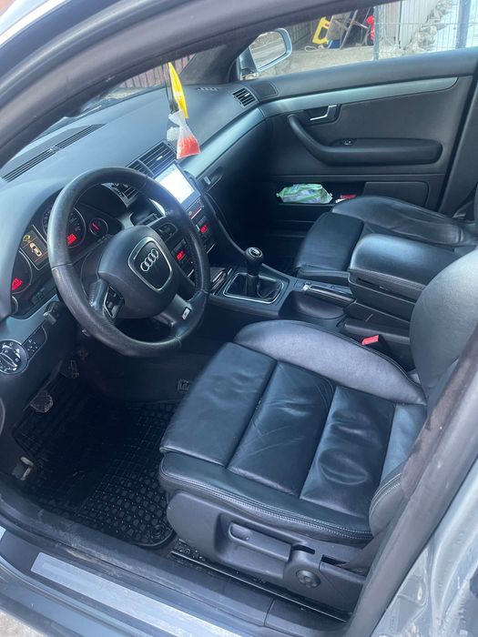 Vând Audi a 4 b7