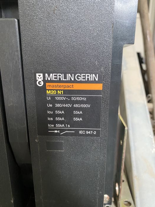 Disjunctor industrial MERLIN GERIN, M20 N1 , 2000A Circuit breaker