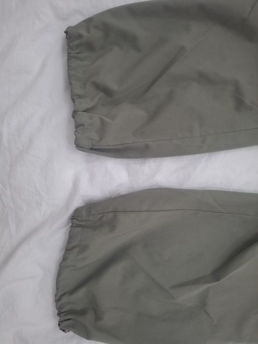 брюки-парашюты в цвете хаки