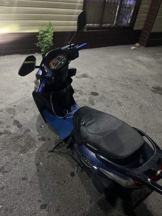 Продам мопед скутер м8