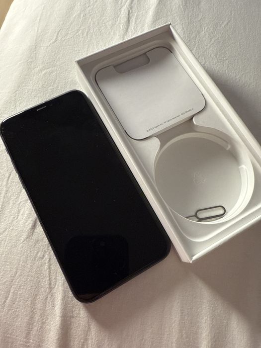 iPhone 11 pro, midnight green, 64GB, stare excelenta