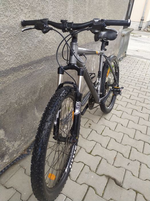 Vând bicicleta Muddyfox sau schimb pe full suspension