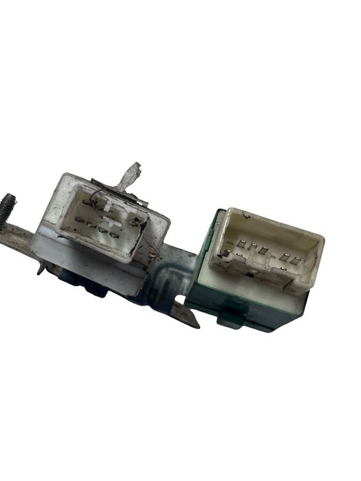 Alte Relee Mazda Bt-50 Pickup Cd, Un 2006 - 2015 Bg2M67830