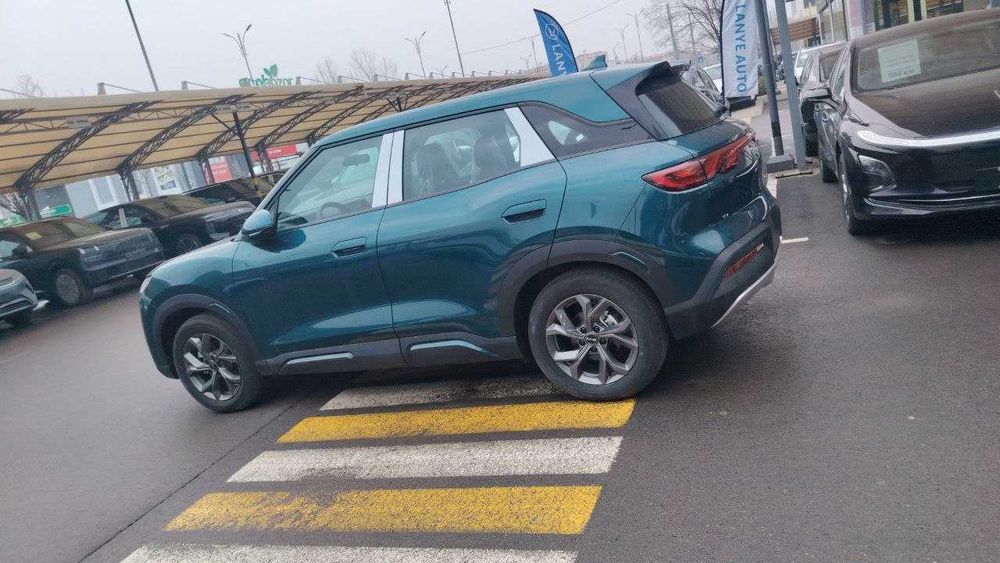 BYD Yuan Up smart drive, naxt va halol nasiya