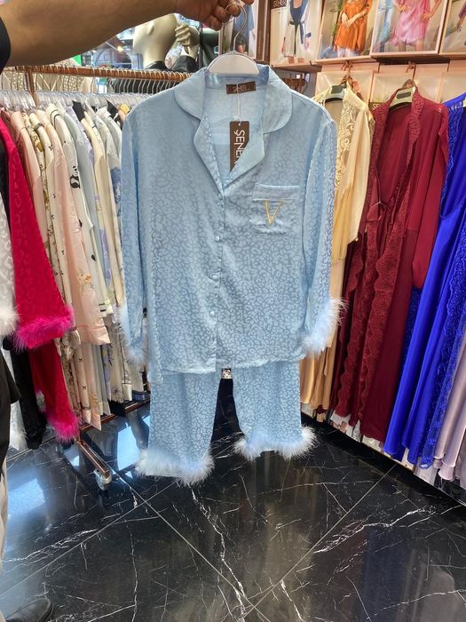 Pijamale satin royal calitative