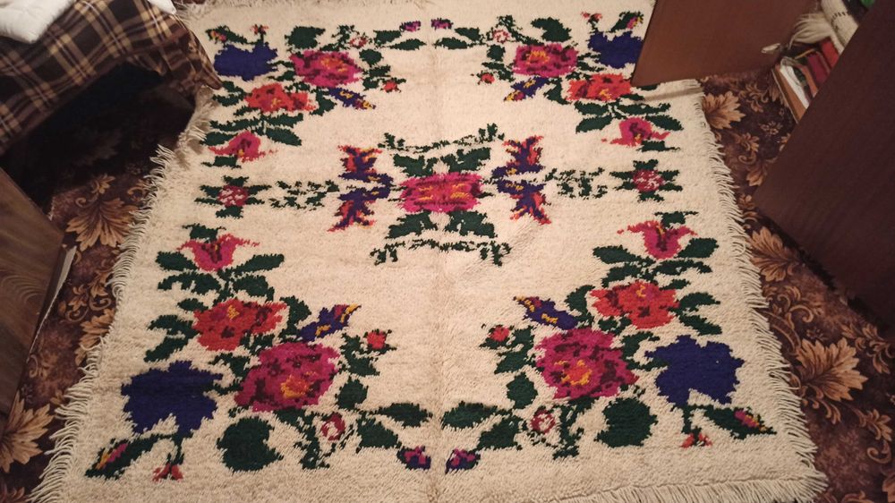 Ръчно тъкан китеник