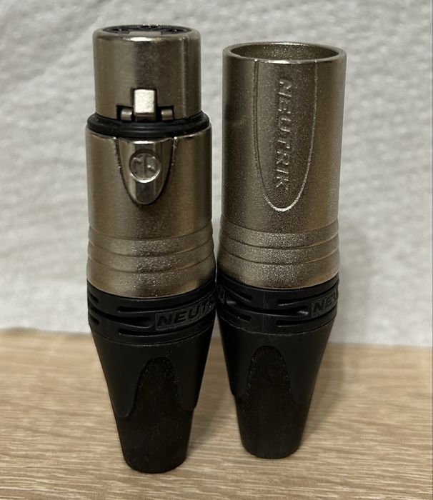 Mufe XLR NEUTRIK mama+tata