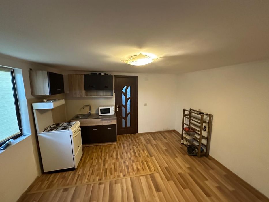 Vand casa in Unirea/Odobesti