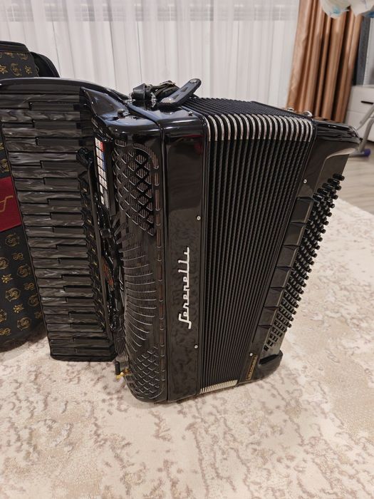 Acordeon digital cu midi și wireless Serenelli