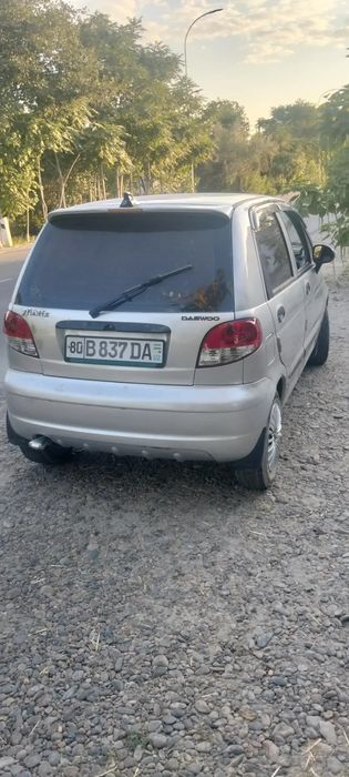 Matiz avtomobili sotiladi 2 pozitsiya