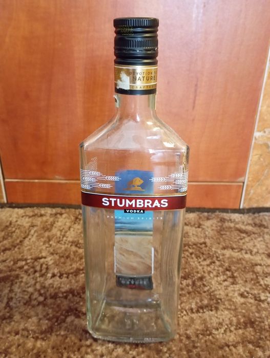 Стъклени бутилки