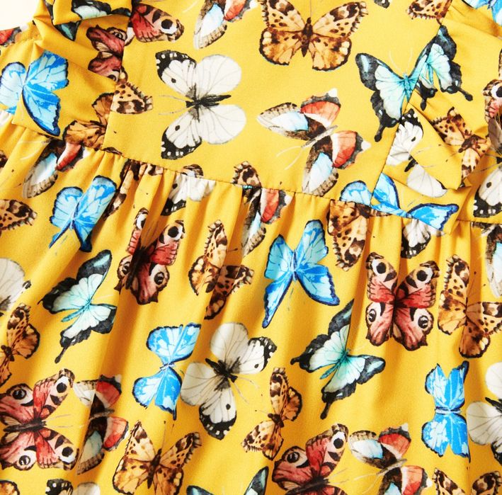 Бебешка рокличка