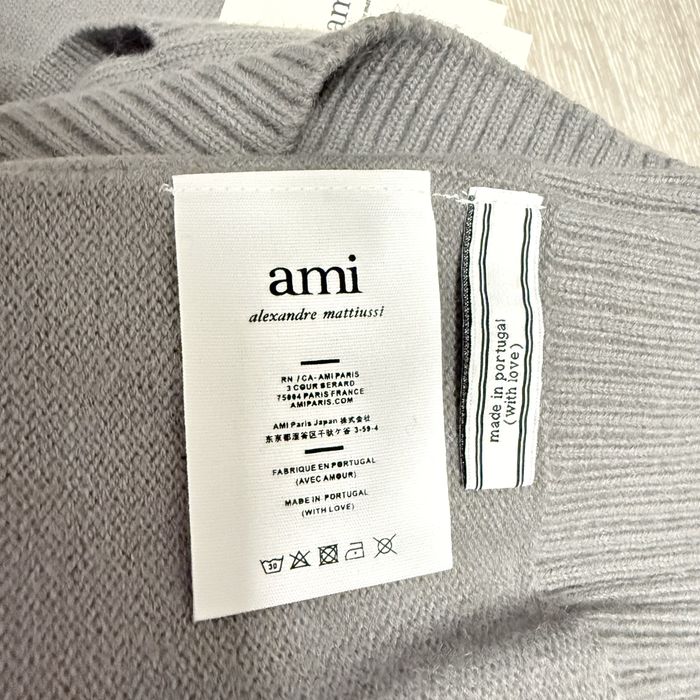 Ami Paris sweater