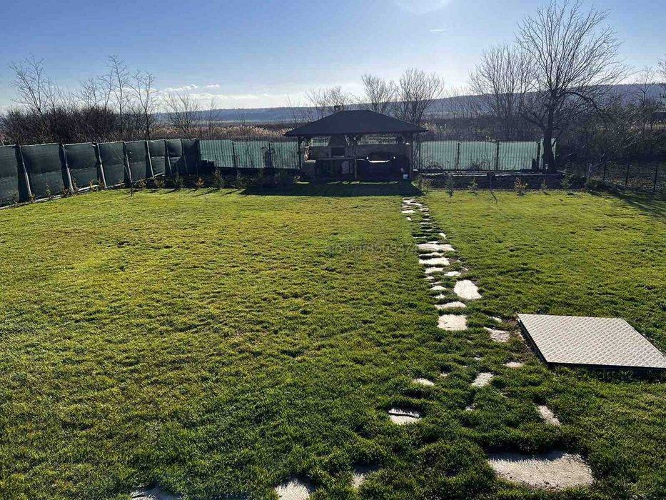 Продава се Къща в с. Тръстиково, Област Бургас - 137 кв.м за 1387 €/кв.м - Снимка #4