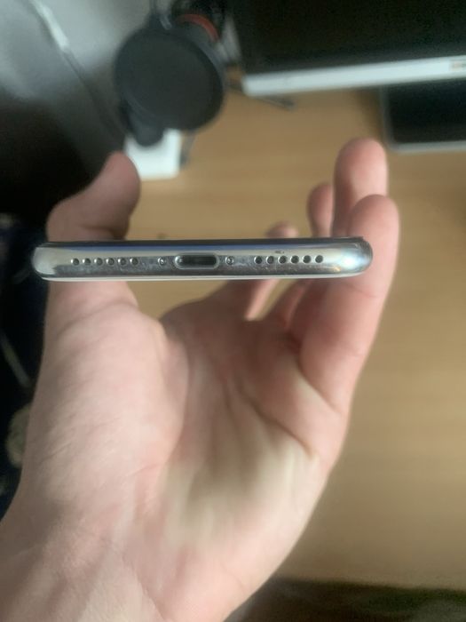 IPhone X 64 гигов