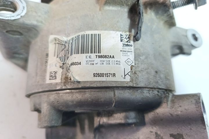 Compresor AC 926001571R Dacia Logan a 2-a generatie (facelift)