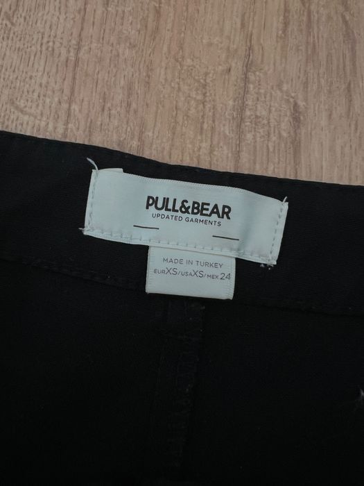черен панталон Pull&Bear