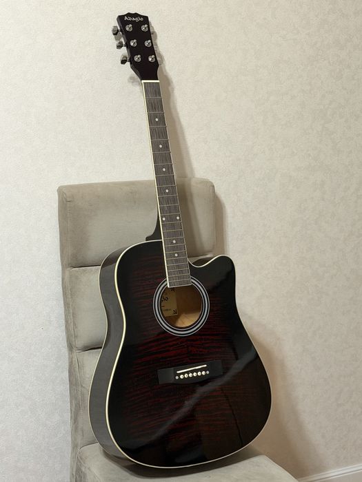 Аккустическая гитара Adagio