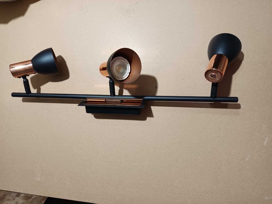 Плафон / Спот / Лампа BARNHAM Eglo