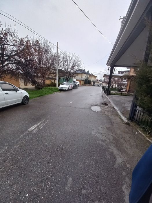 Ракат махалла Урикзор кучаси 7.45-соток Фасад:19.40-метр Ер Хисобида