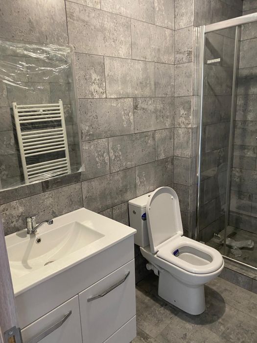 Apartament  , in spate la Selgros ,Damila Craiova .