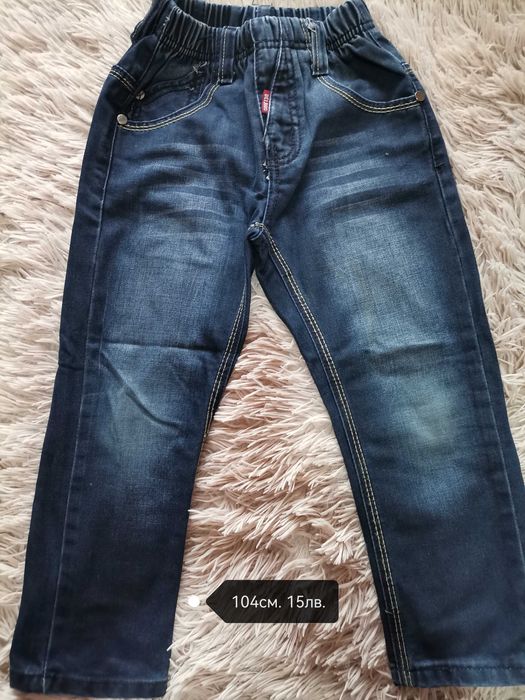 Детски дънки и панталони различни размери