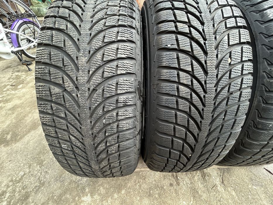 Roti pentru Ford R18