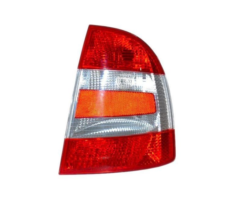 Stop spate lampa Skoda Superb 3U4 09.2006-06.2008, partea dreapta fara suport becuri, Stopuri Skoda Superb 3U5945112A