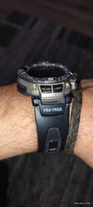Casio pro trek 240t