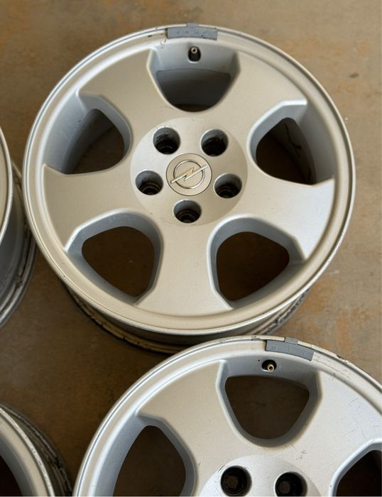 Титановый диски на опель