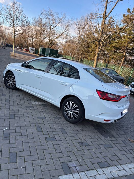 Renault  Megane Tce   Zen  1000 cmc  115 cp  Life  2021 Benzina