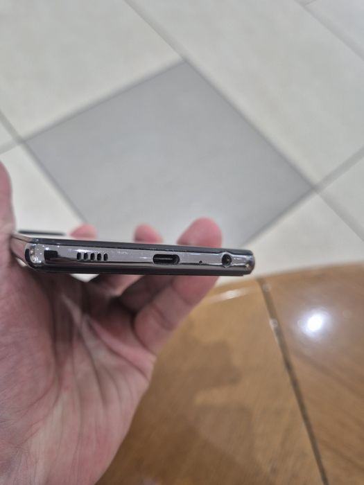 Samsung A52 8/256 гб.