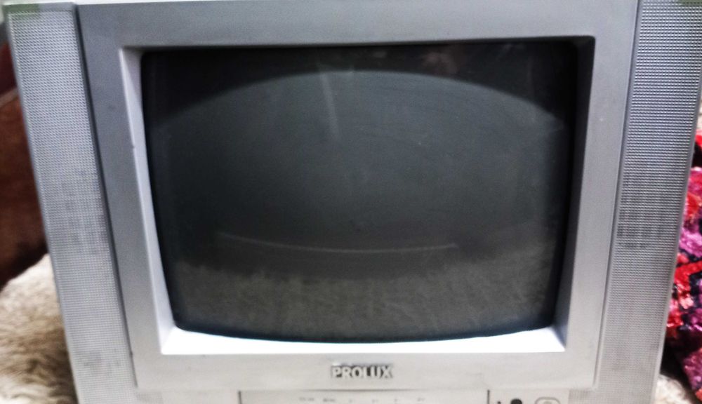 Продавам 6 броя Телевизори