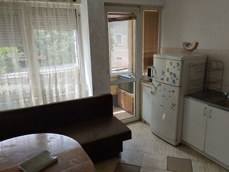 Продава се Едностаен апартамент в София, Редута - 40 кв.м за 2725 €/кв.м - Снимка #2